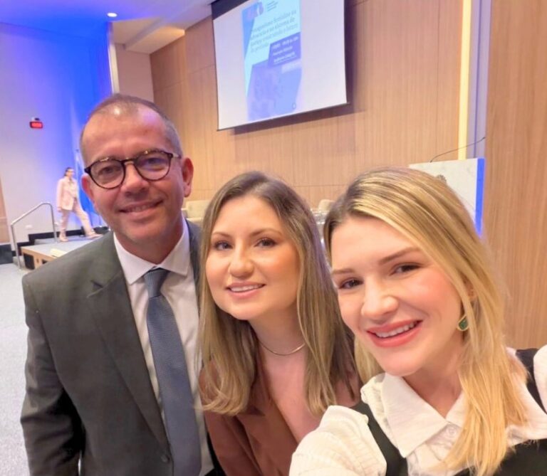 COMISSÃO DE PRERROGATIVAS PARTICIPA DE EVENTO SOBRE PROTAGONISMO FEMININO NA ADVOCACIA E NO SISTEMA DE JUSTIÇA